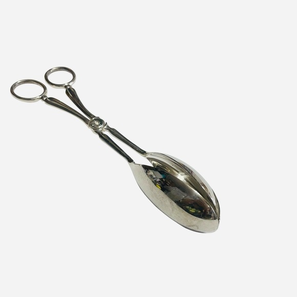 VTG Silver Plate Salad Tongs – Ornate Pastry Server – Elegant Buffet - Picture 5 of 14